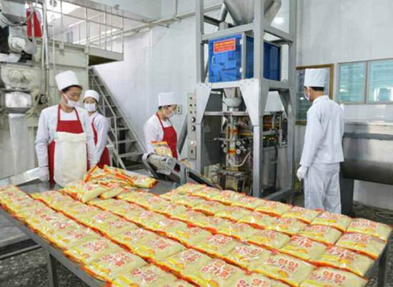 電子廠和食品廠哪個(gè)工資高又輕松一點(diǎn)