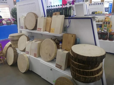 綏芬河木制品亮相中俄博覽會和哈洽會